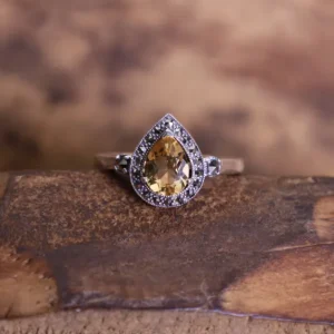 Colimaçon Bagues D'exception-Bague d'exception en argent avec citrine et marcassites