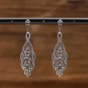 Colimaçon Boucles D'oreilles D'exception-Boucles d'oreilles d'exception en argent et marcassites