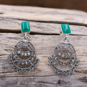 Colimaçon Boucles D'oreilles Avec Pierre-Boucles d'oreilles en argent et marcassites