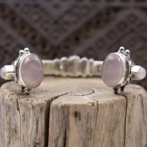 Colimaçon Bracelets Rigides-Bracelet rigide en argent et quartz rose