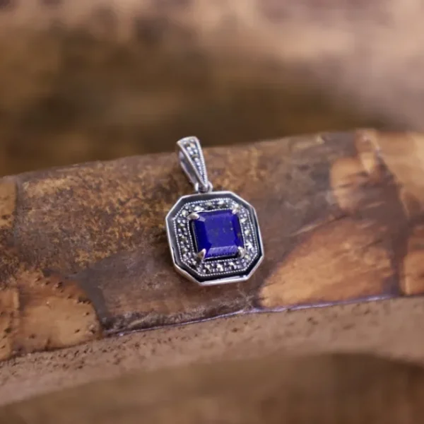 Colimaçon Pendentif D'exception-Pendentif d'exception en argent avec lapis lazuli et marcassites