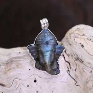 Colimaçon Pendentifs Avec Pierre-Pendentif en argent et labradorite sculptée - Ganesh