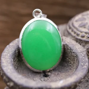 Colimaçon Pendentifs Avec Pierre-pendentif en argent et pierre Jade verte